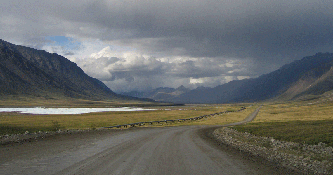 The Most Dangerous Bus Roads in the World - James Dalton Highway, Alaska